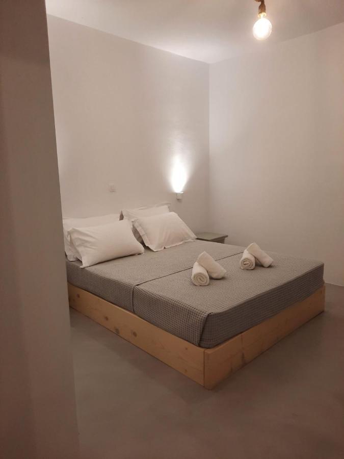 Terra White Seaview Pool Apartments & Suites Mykonos Town Exterior foto