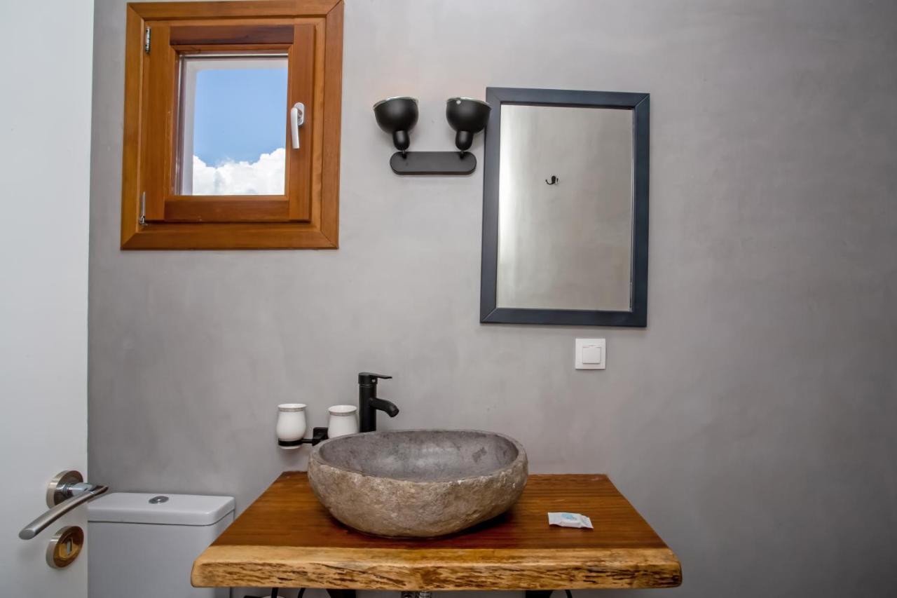 Terra White Seaview Pool Apartments & Suites Mykonos Town Exterior foto